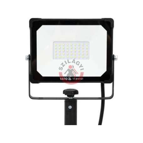 Elektromos állványos LED reflektor 2850 lumen 30 W